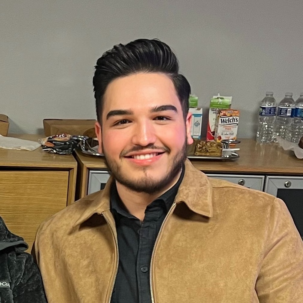 Meet your Posher, Juan